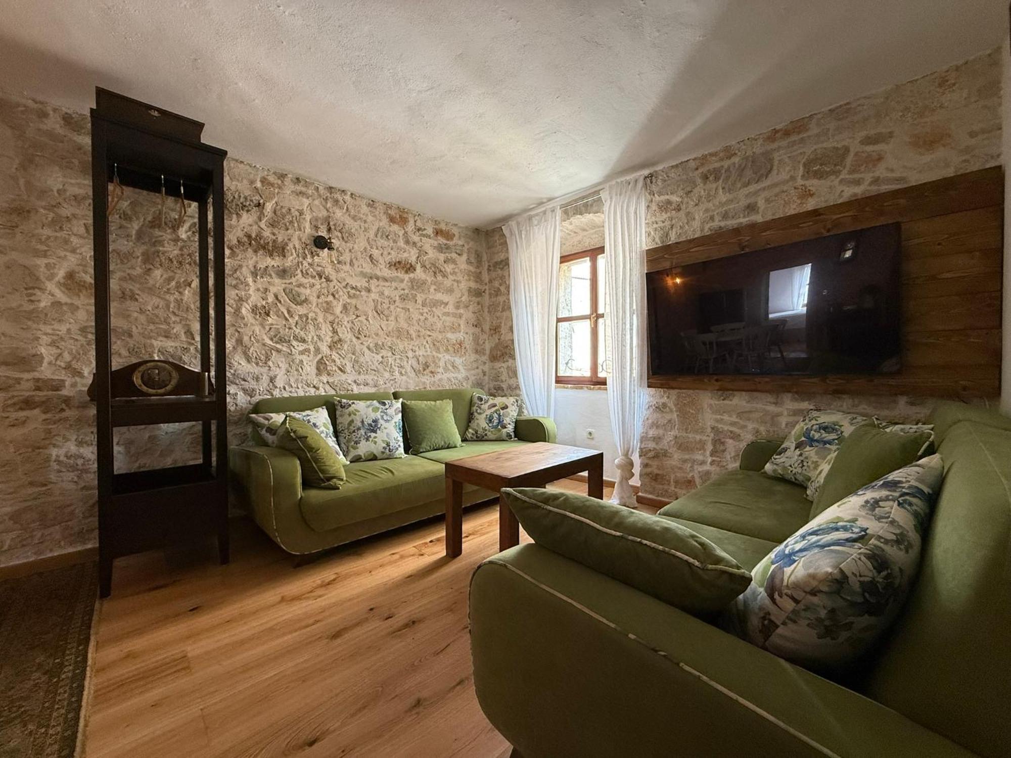 Apartment Di Piazza *