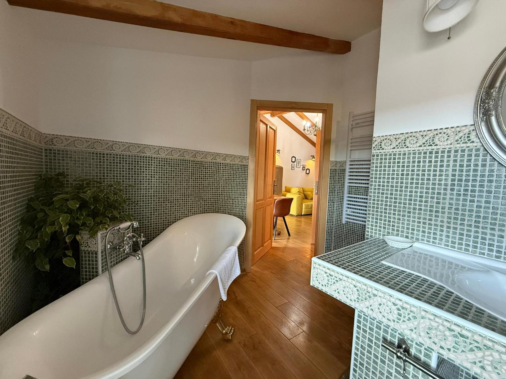 Di Piazza Apartment *