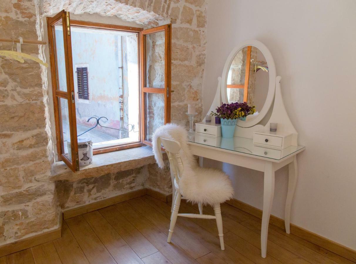 Di Piazza Apartment
